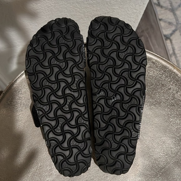 Birkenstock Siena Big Buckle Black
Python Sandals, NWOT - Picture 5 of 8